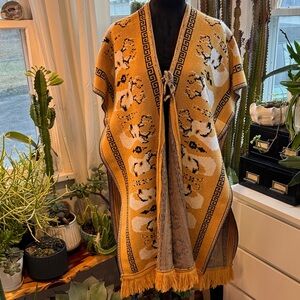 Vintage Yellow and Black Patterned Women's Ponco